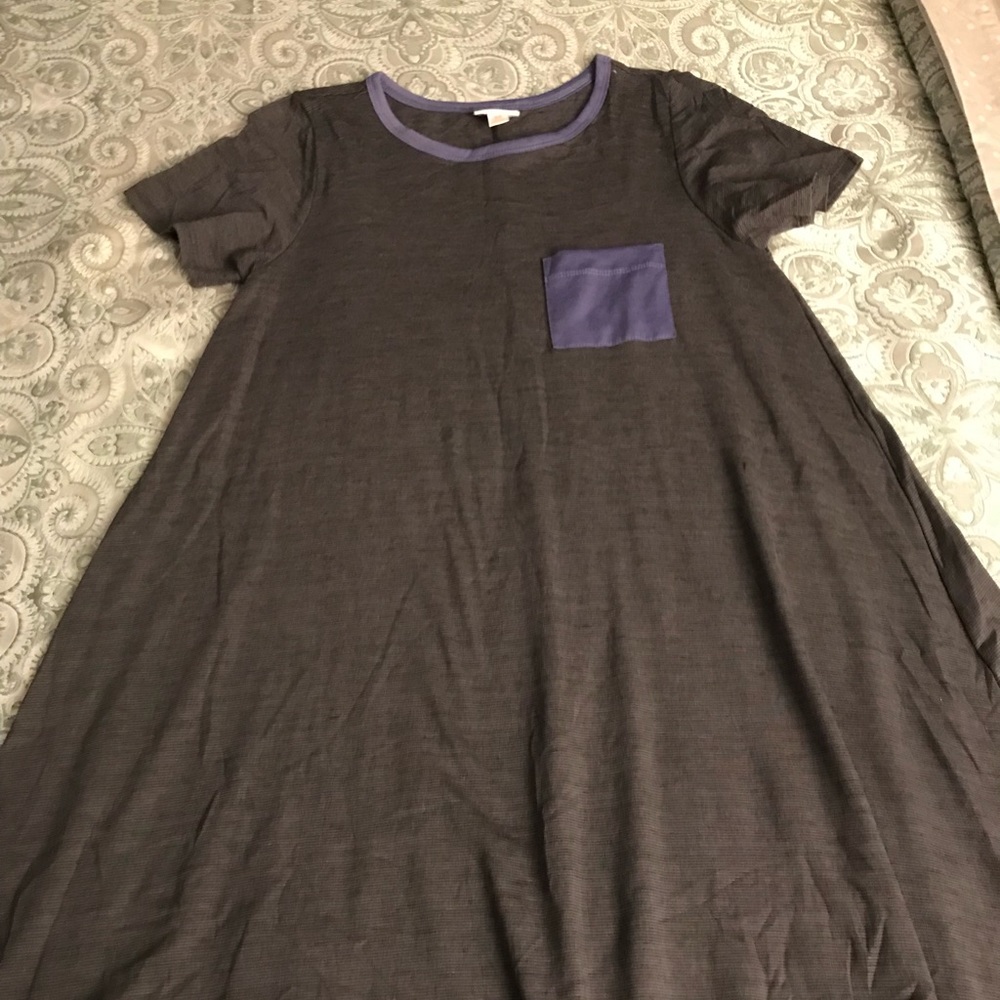 Lularoe Carly. Xs